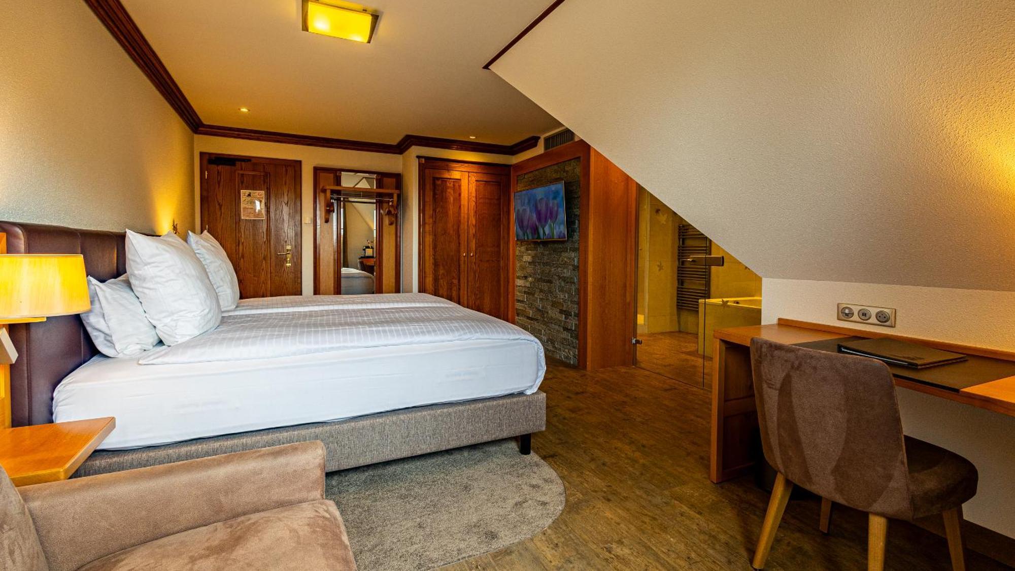 Hotel Spa Restaurant Domaine Du Moulin Энсисайм Экстерьер фото
